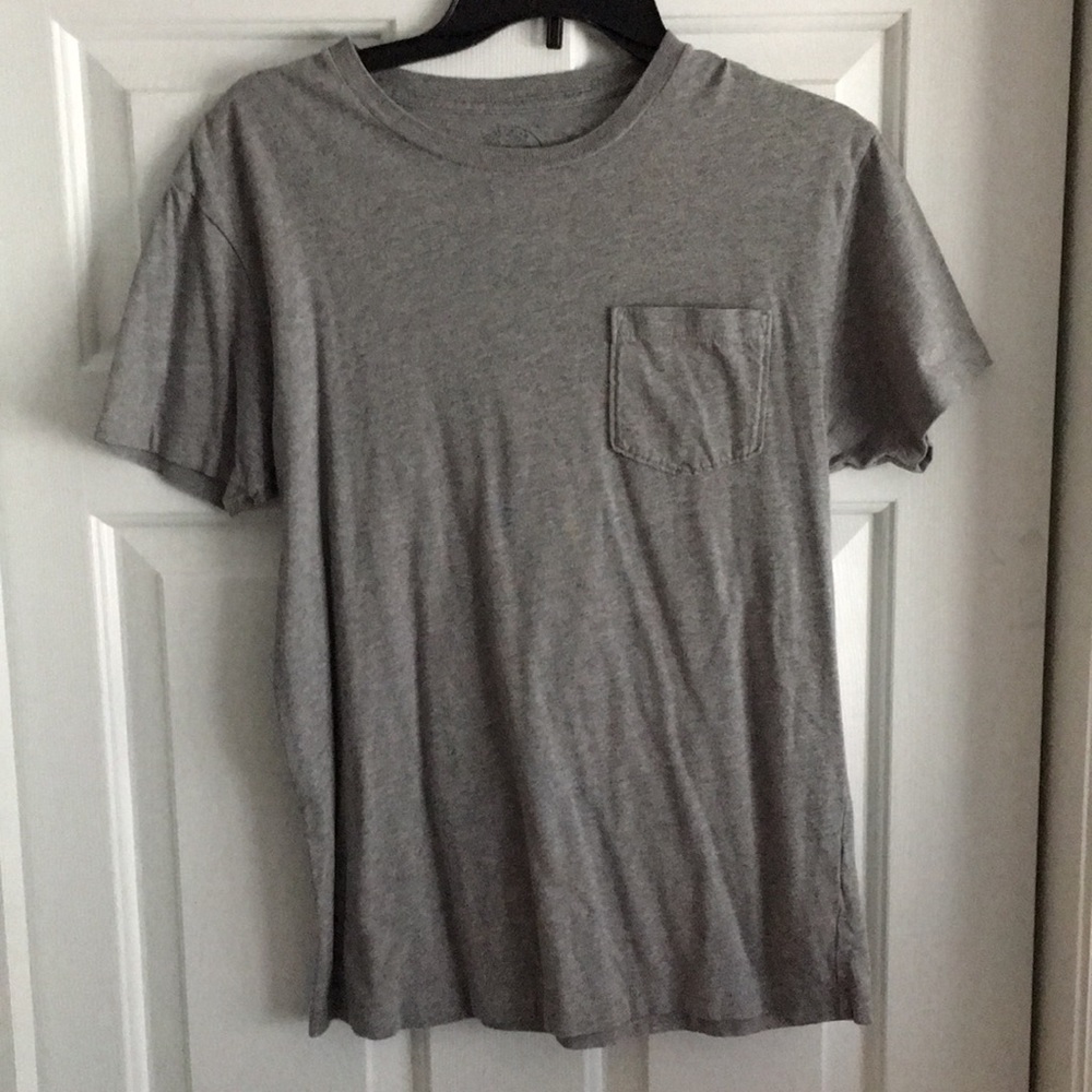 *VINTAGE LOOK* J. Crew Men’s Pocket Tee